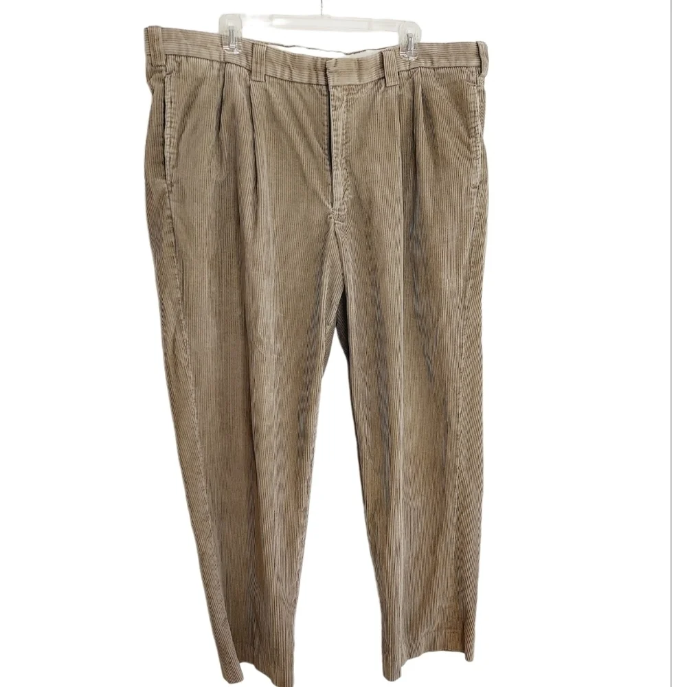 LL Bean Men's Corduroy Pants Classic Fit Khaki Tan Wide Wale Cord Size 42 X 33